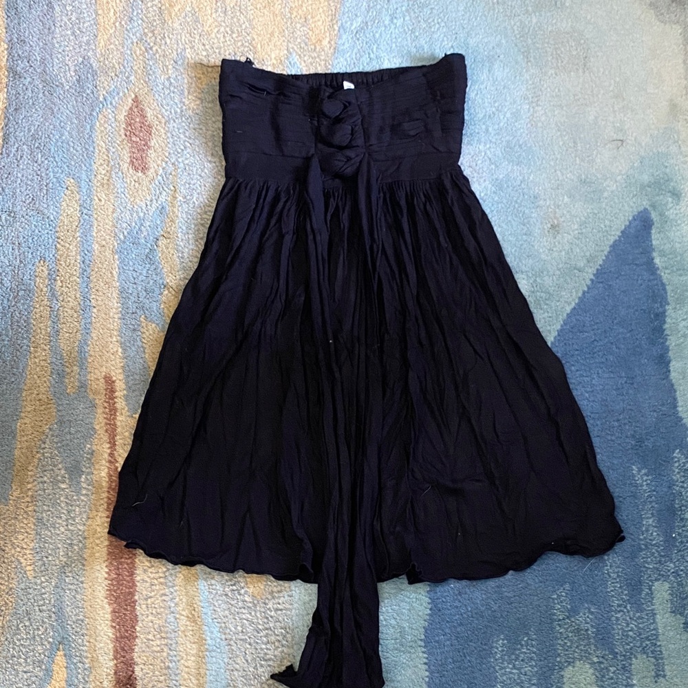 Black strapless top